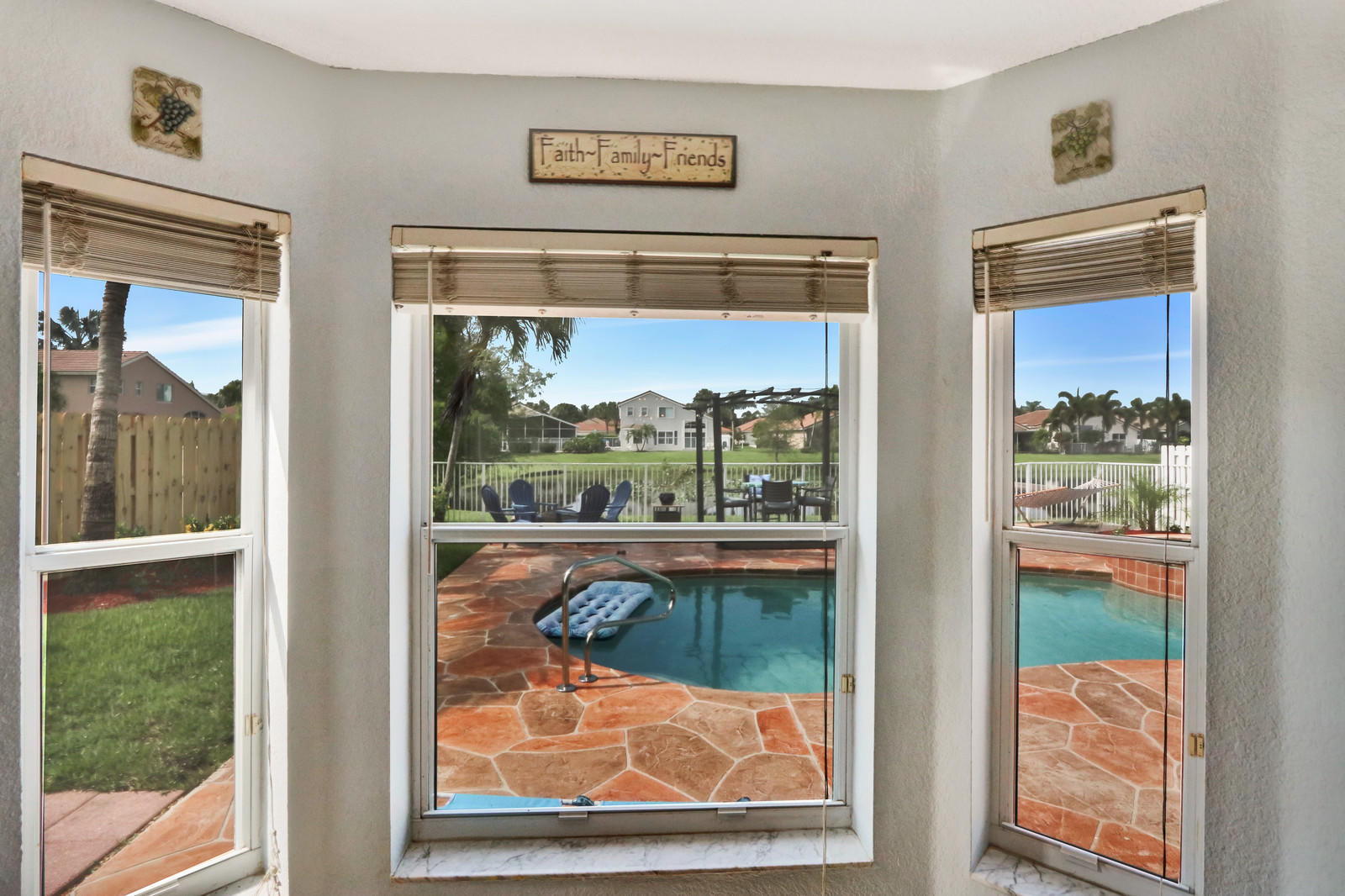 WINSTON TRAILS PAR 16 - Residential