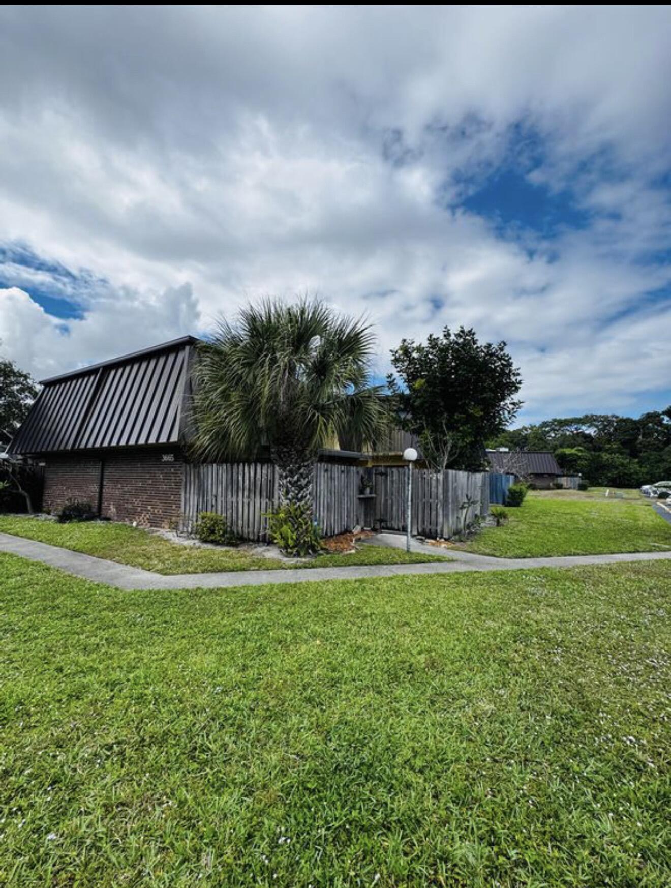 Oakwood lakes  Condo - Residential Lease