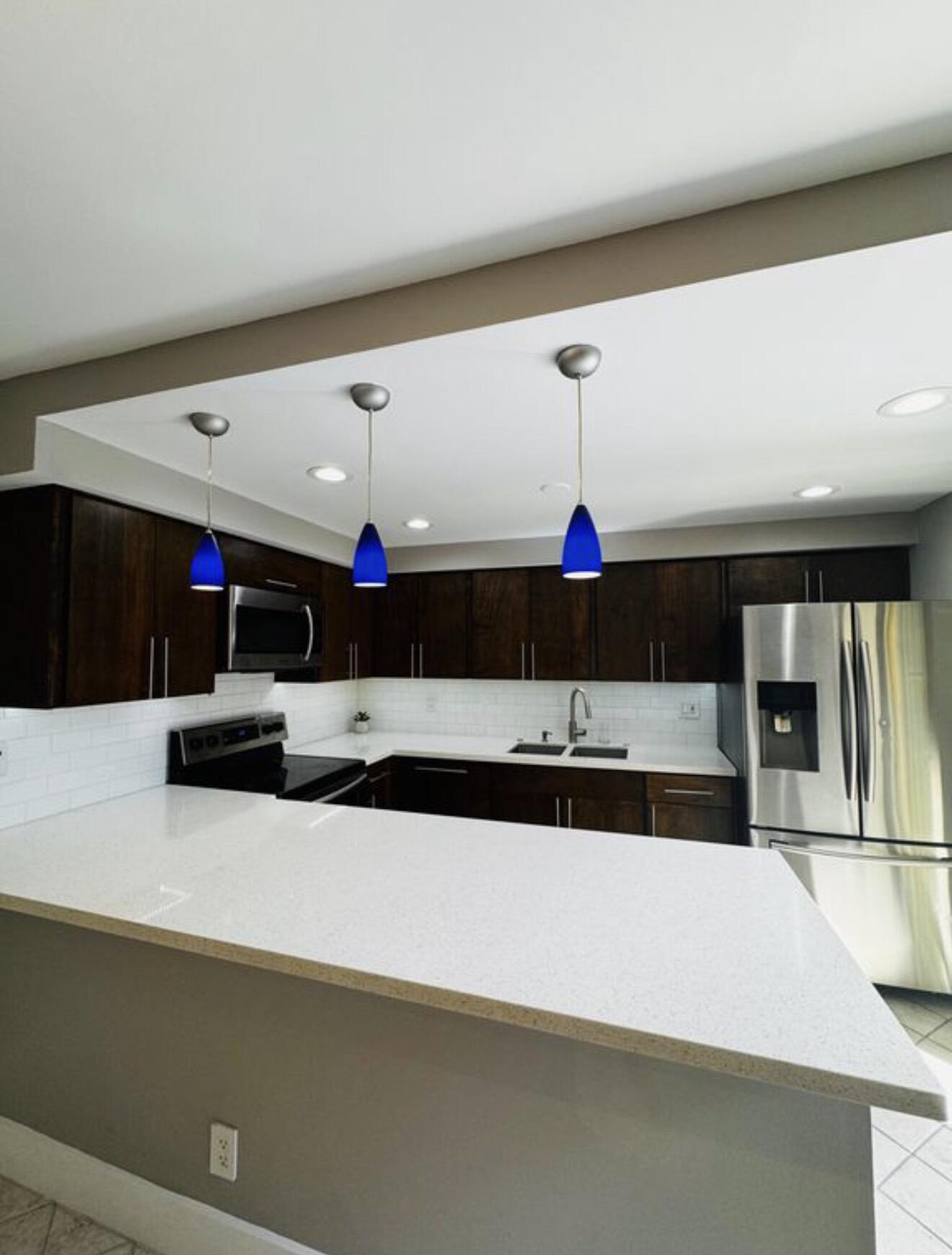 Oakwood lakes  Condo - Residential Lease