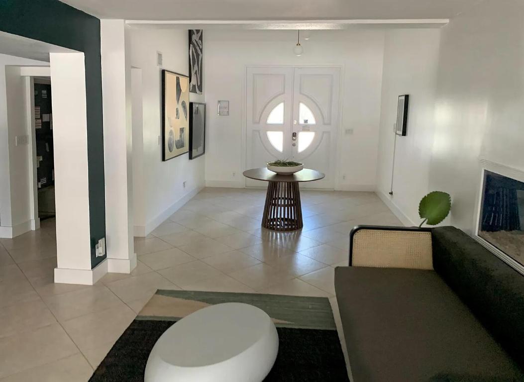 RIO VISTA ISLES - Residential