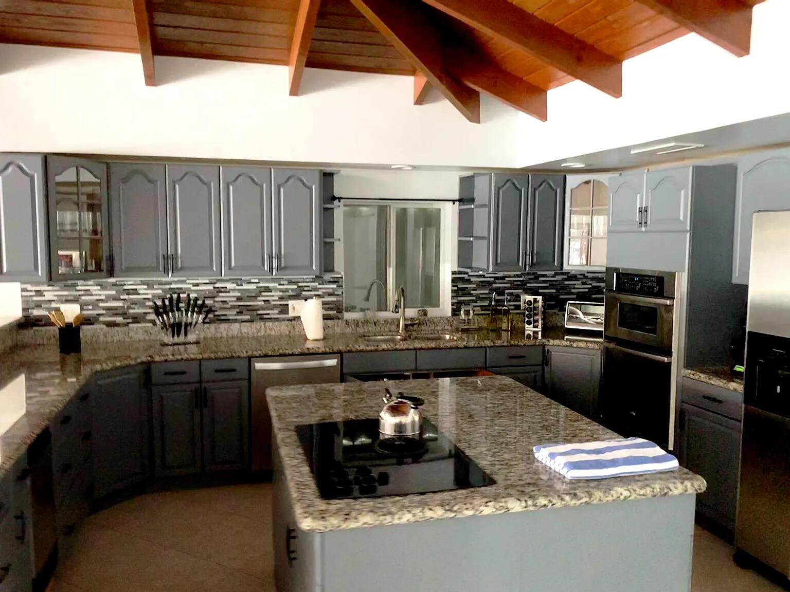 RIO VISTA ISLES - Residential