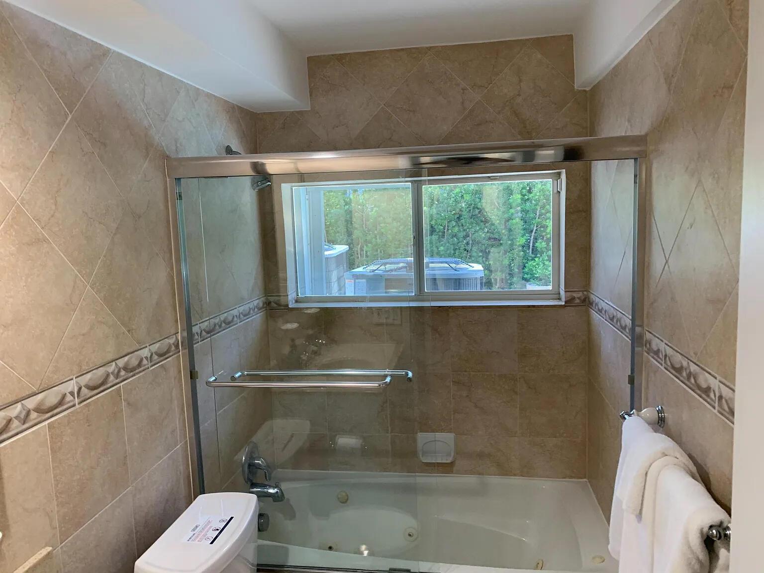 RIO VISTA ISLES - Residential