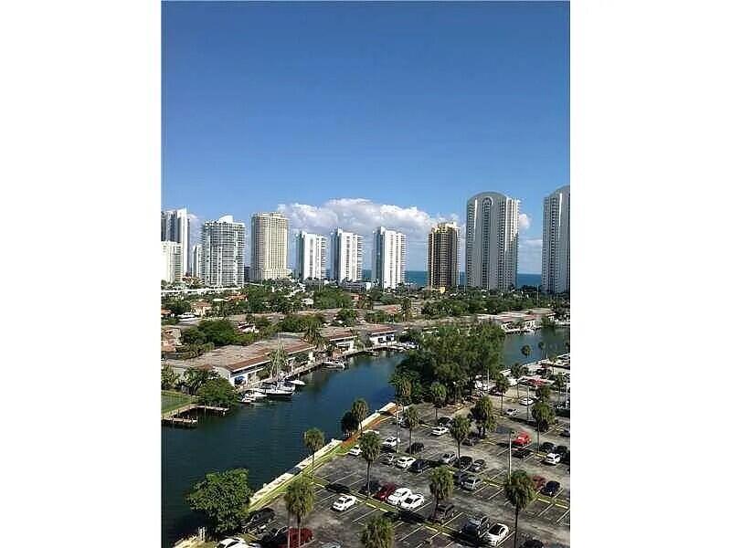 COASTAL TOWERS CONDO - Residential Lease