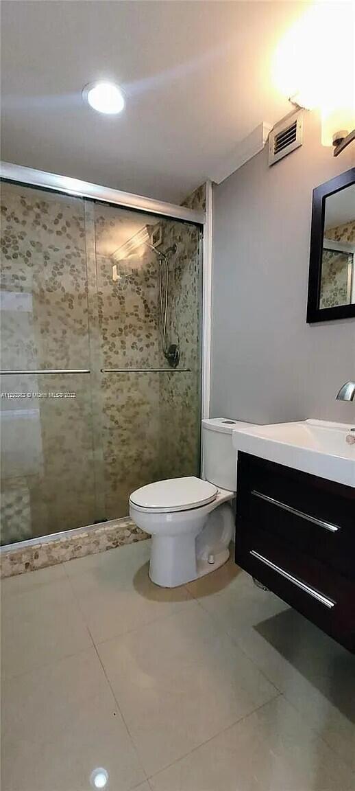 COASTAL TOWERS CONDO - Residential Lease