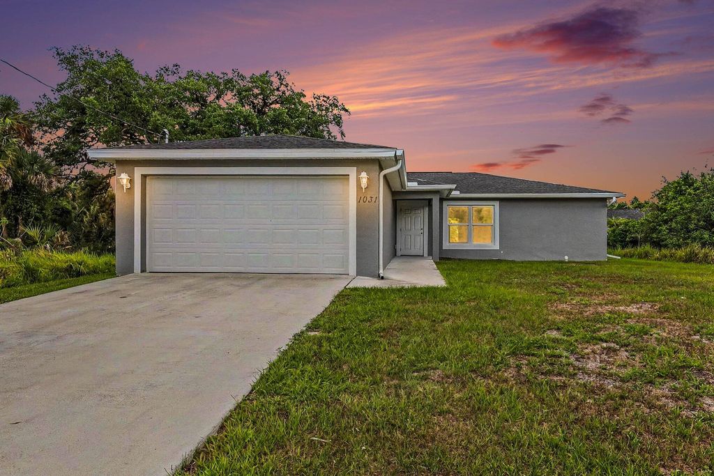 Photo of 1031 S Bronze Court, Labelle, FL 33935 (MLS # B26032890)