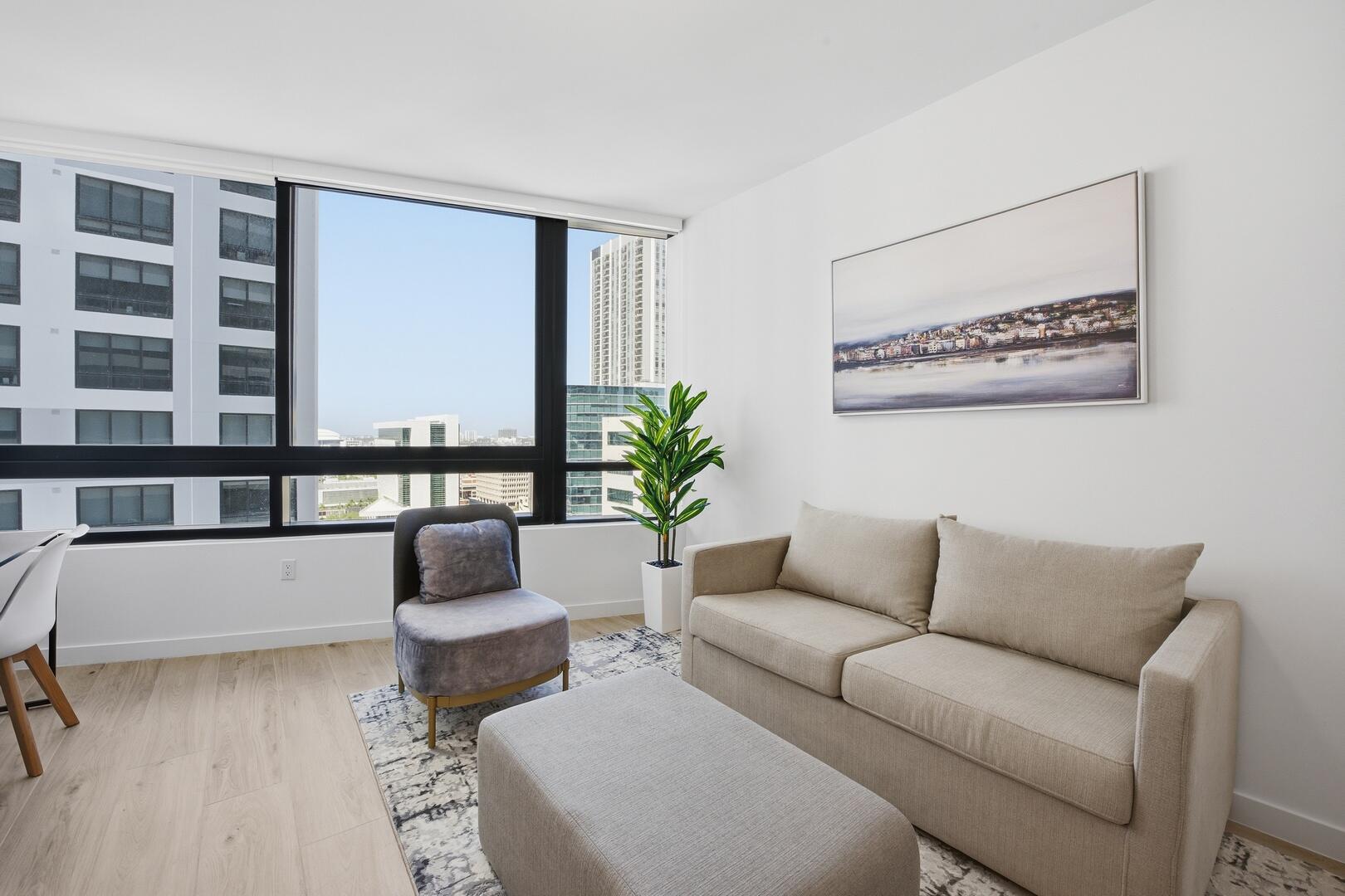 225 N Miami Avenue 2002