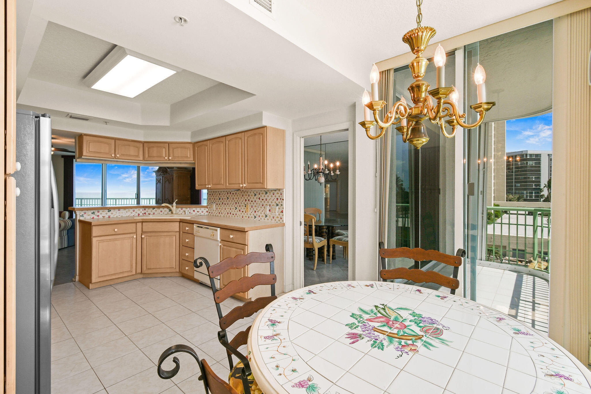 REGENCY ISLAND DUNES - Residential