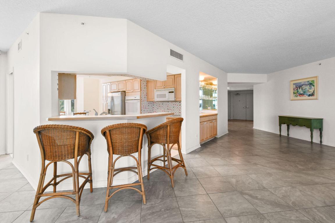 REGENCY ISLAND DUNES - Residential