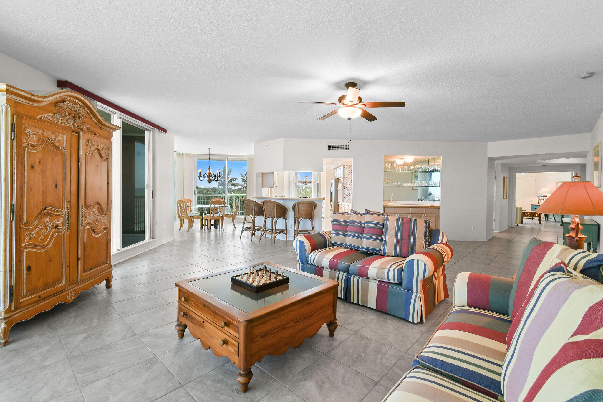 REGENCY ISLAND DUNES - Residential