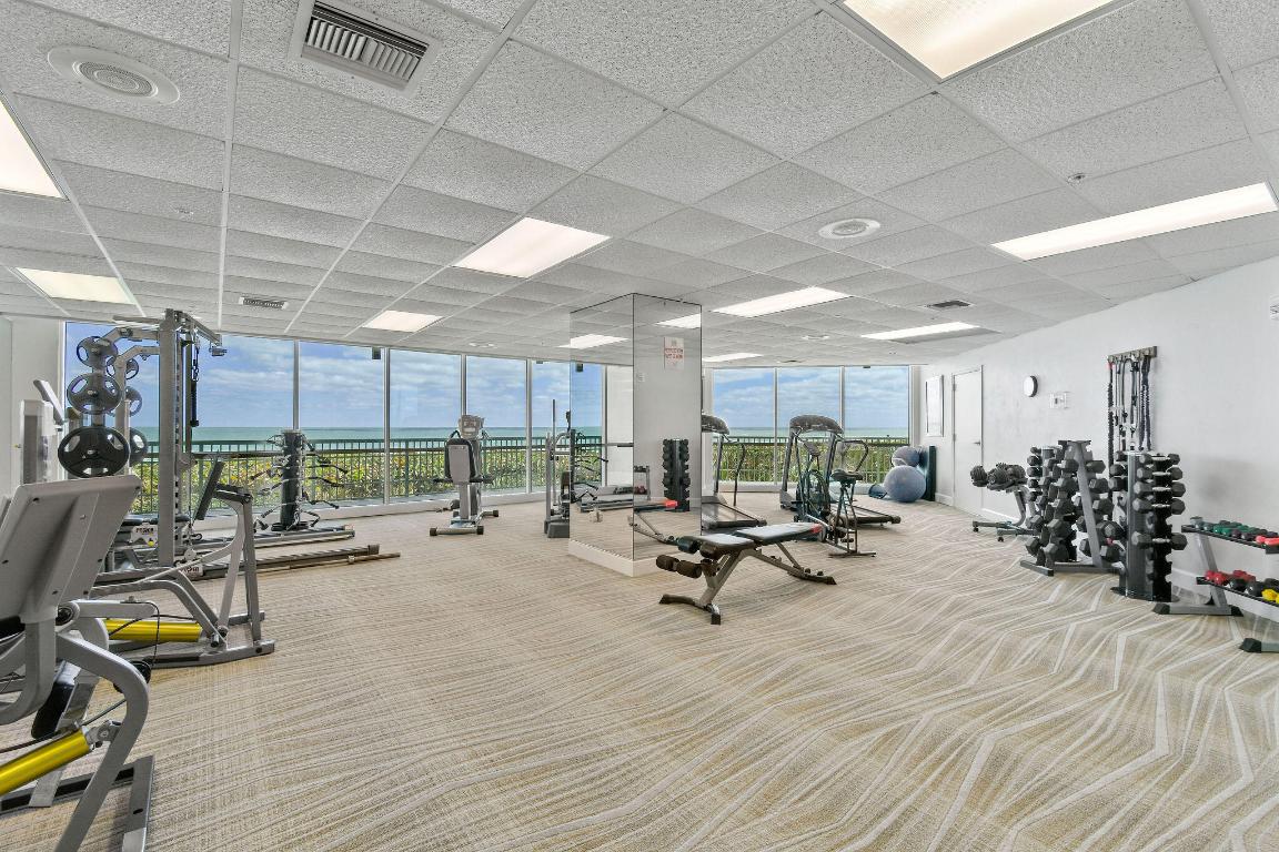 REGENCY ISLAND DUNES - Residential