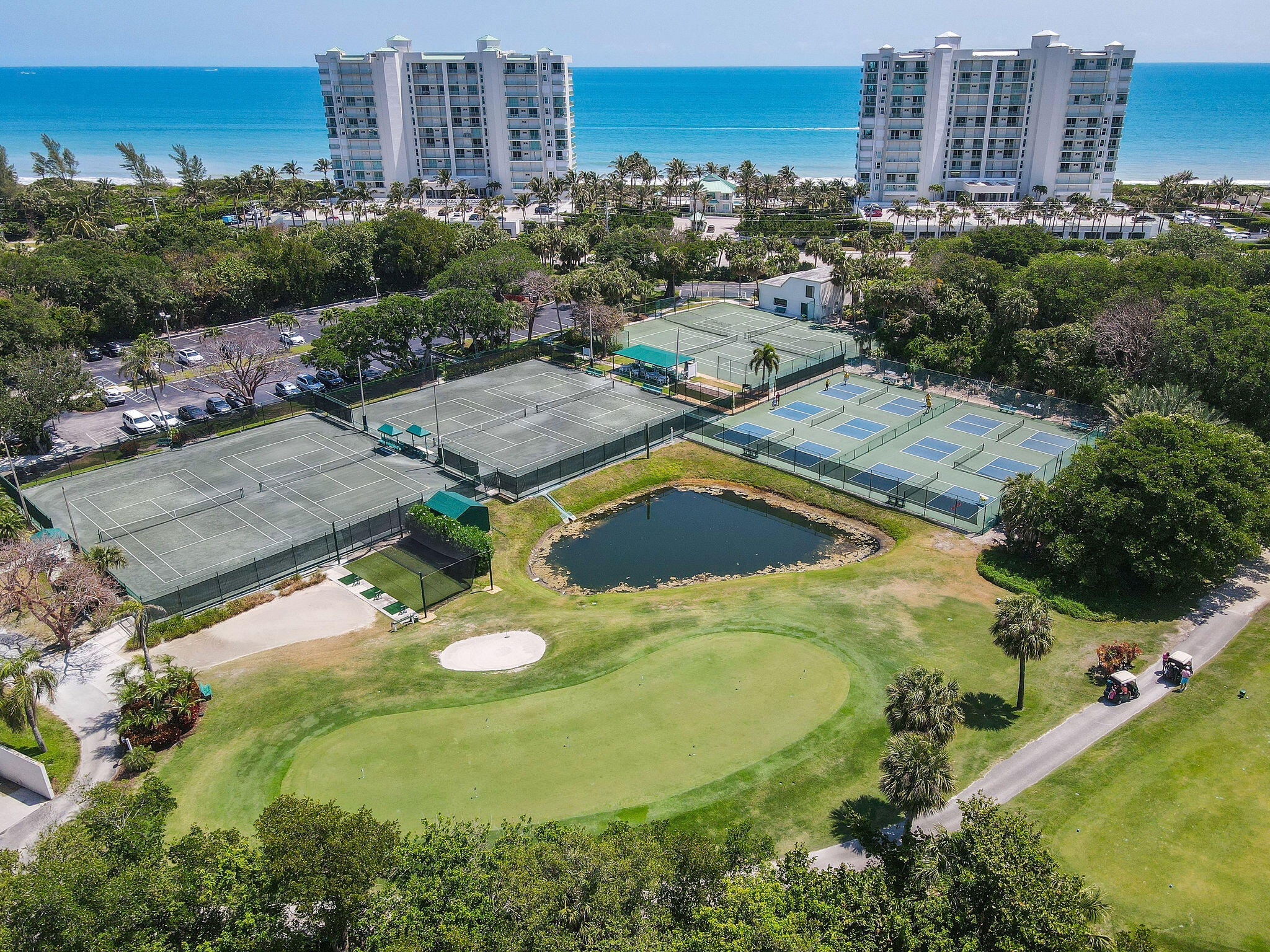 REGENCY ISLAND DUNES - Residential