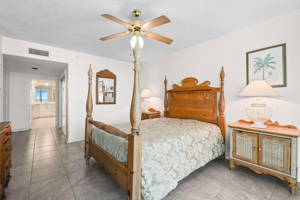 REGENCY ISLAND DUNES - Residential