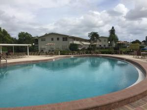 DORCHESTER CONDO - Residential