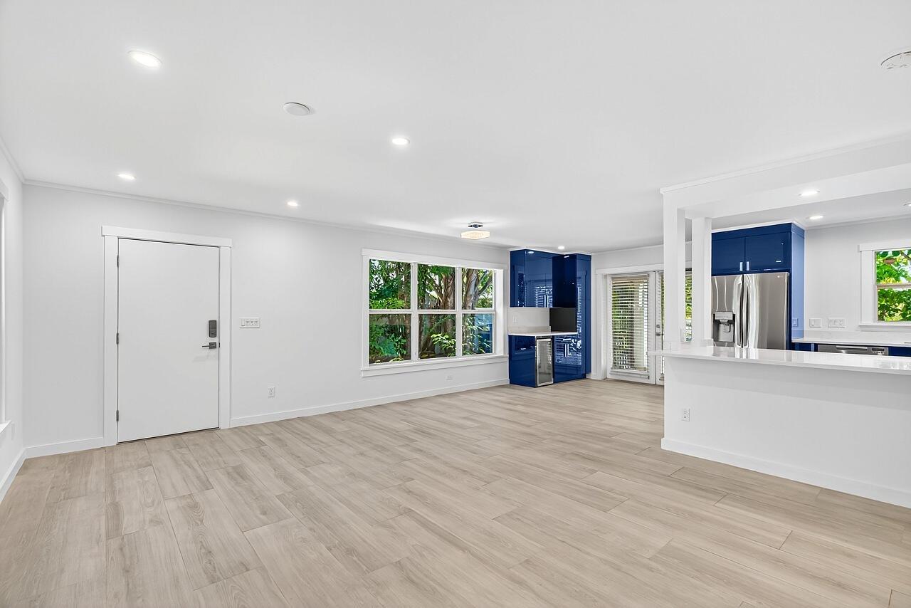 BEACH HOUSE COTTAGES - Residential