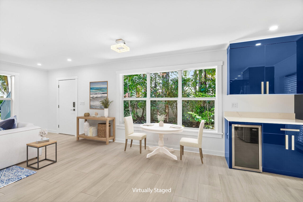 BEACH HOUSE COTTAGES - Residential