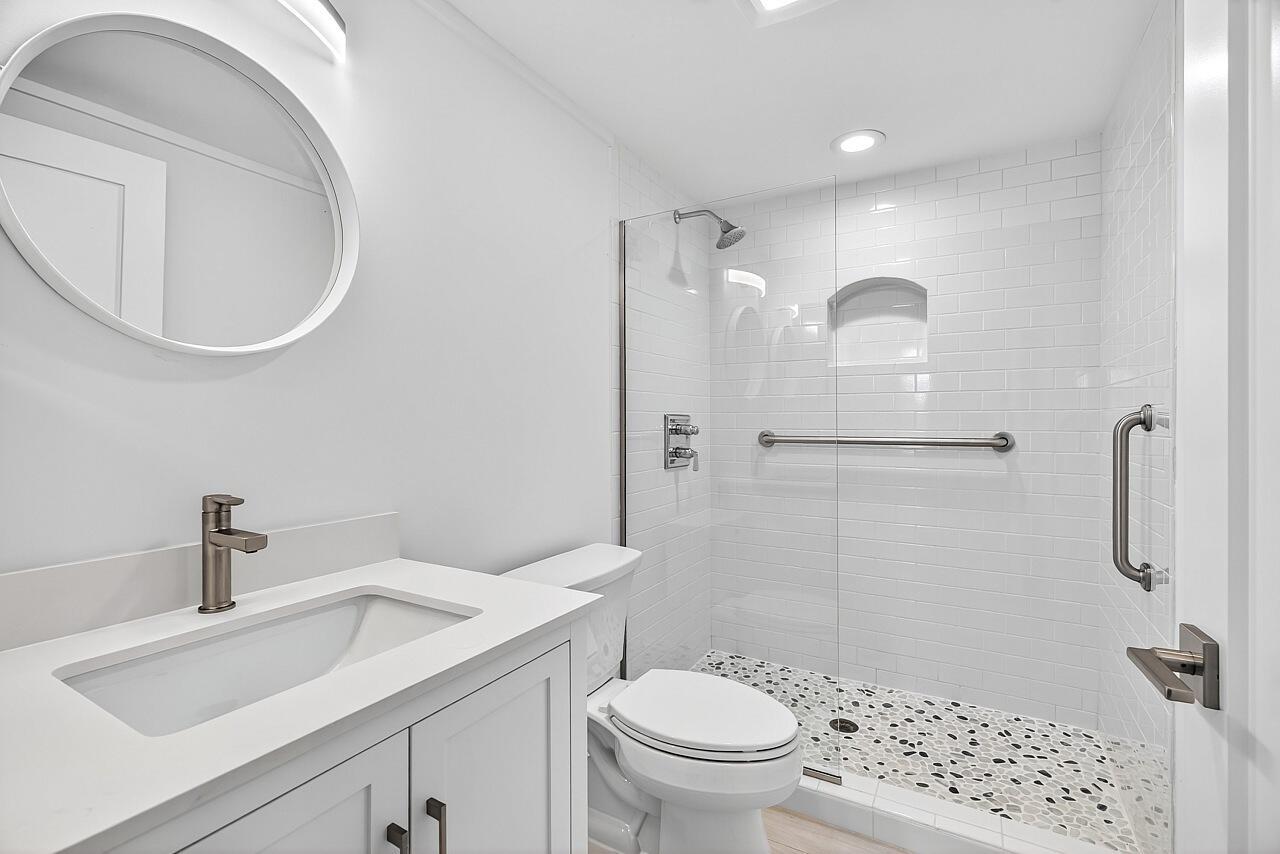 BEACH HOUSE COTTAGES - Residential