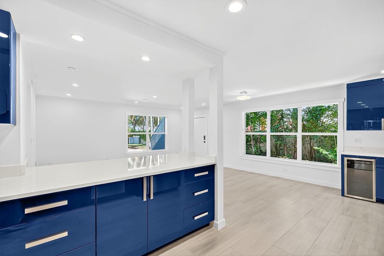 BEACH HOUSE COTTAGES - Residential