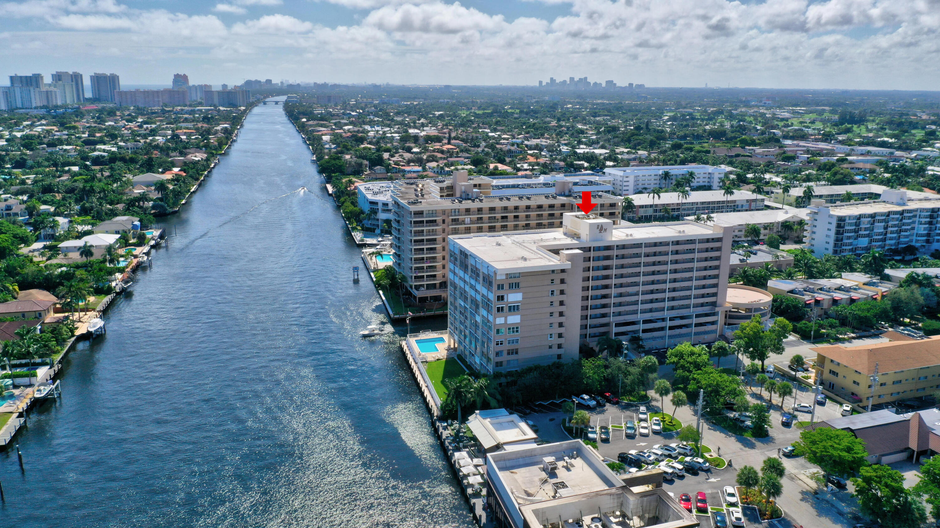 ROYAL MARINER CONDO - Residential