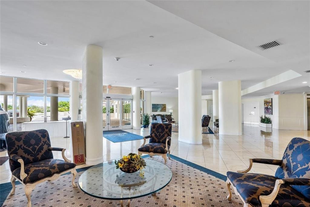 Venetian Condominium - Residential