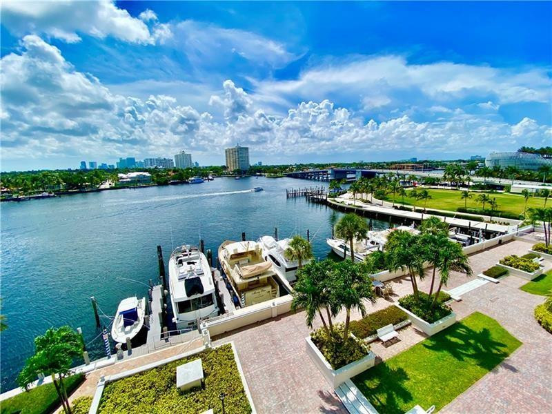 Venetian Condominium - Residential