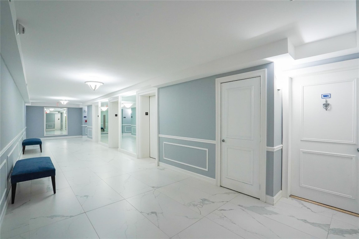 Venetian Condominium - Residential