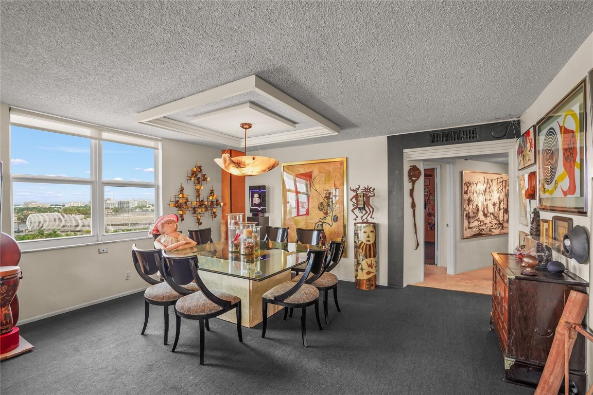 Venetian Condominium - Residential