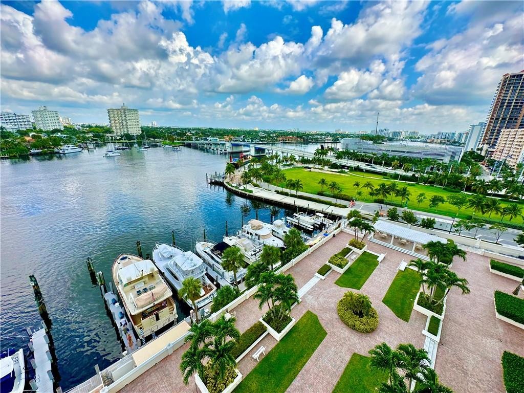 Venetian Condominium - Residential