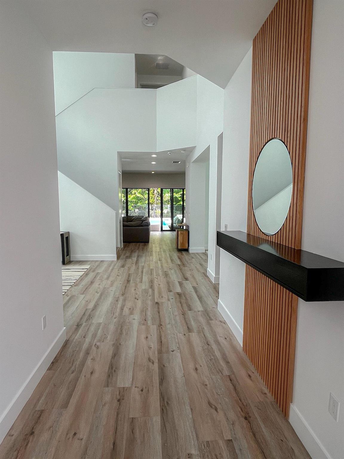 8227 Oceanus Drive