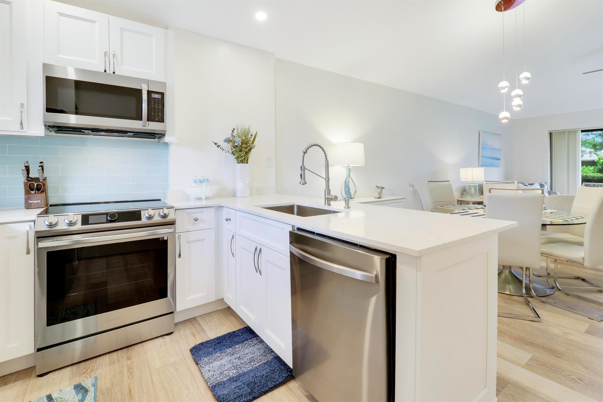 PGA CLUB COTTAGES - Residential Lease