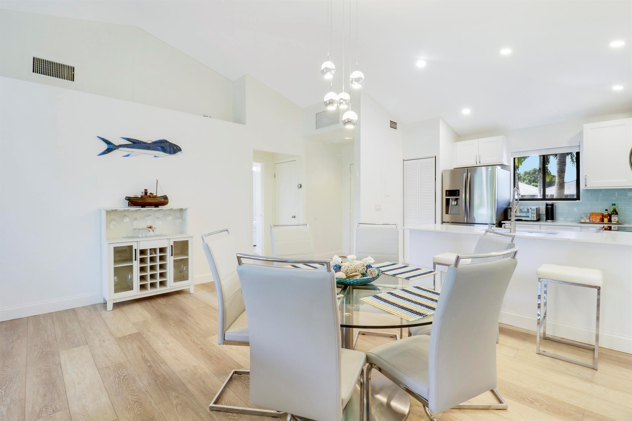 PGA CLUB COTTAGES - Residential Lease