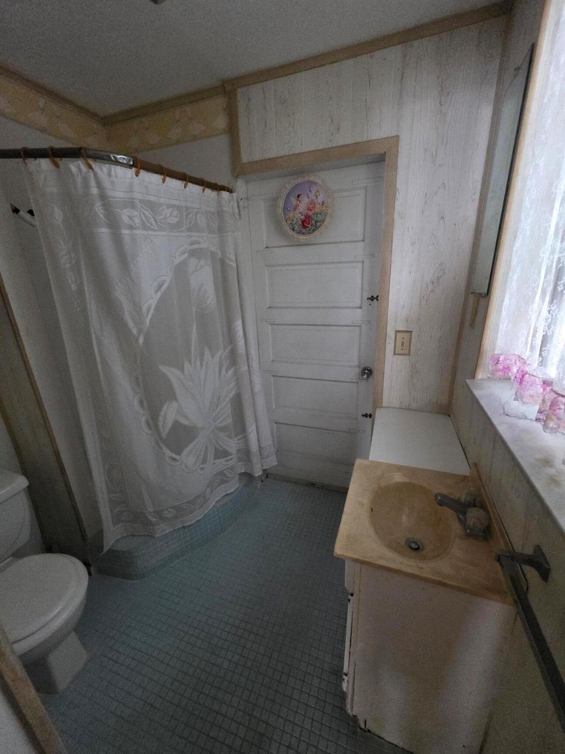 KELSEY CITY - Residential