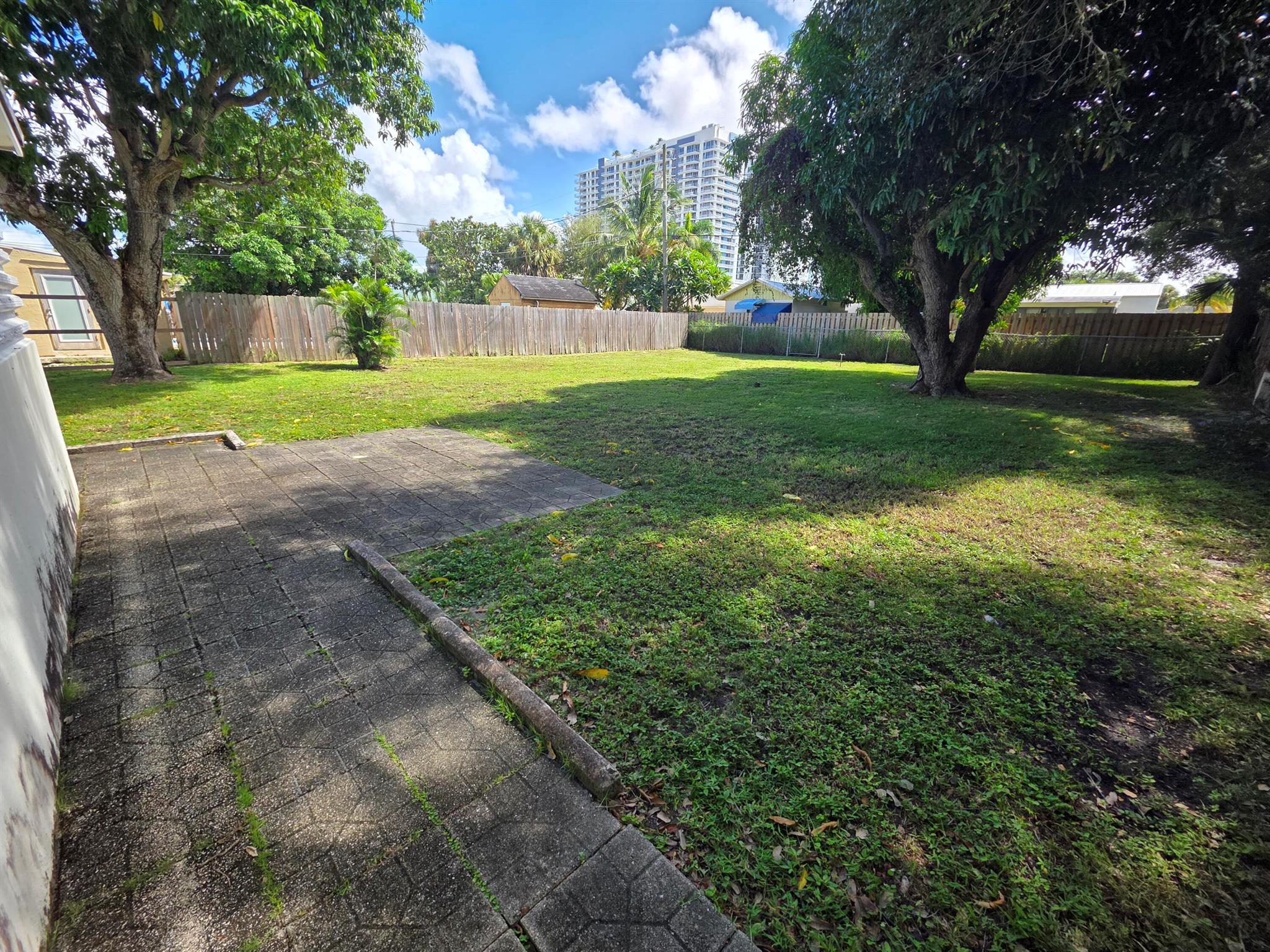 KELSEY CITY - Residential