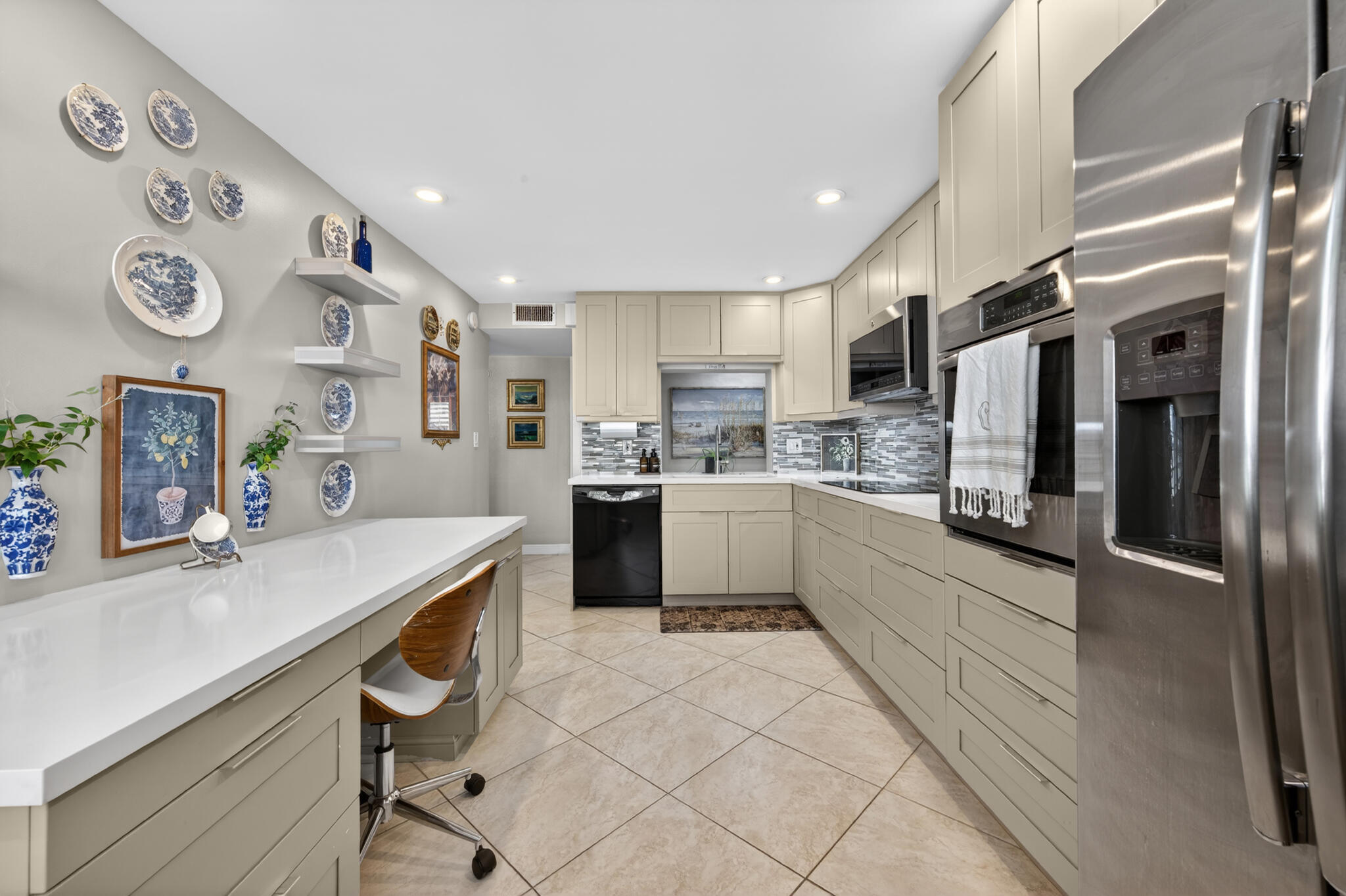 CYPRESS AT WOODMONT - Residential