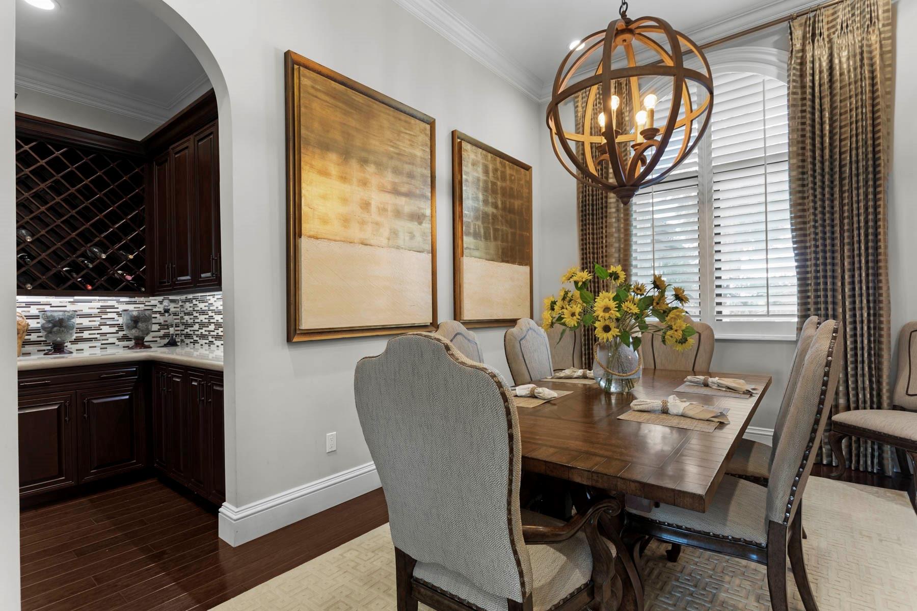 P & J ESTATES - Residential