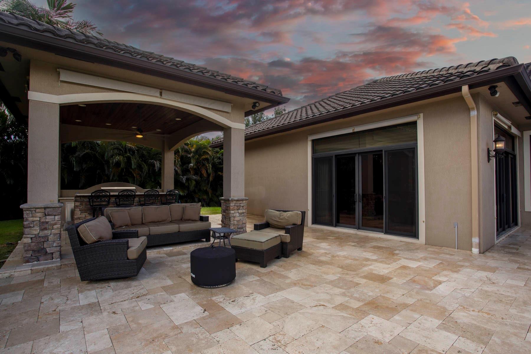 P & J ESTATES - Residential