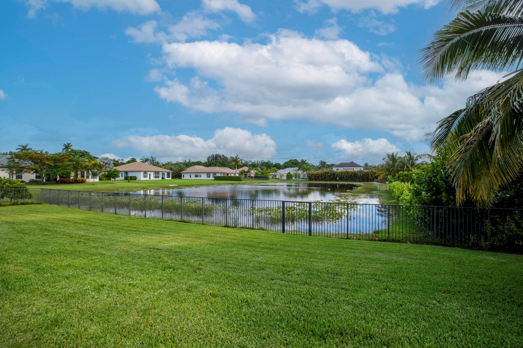 P & J ESTATES - Residential