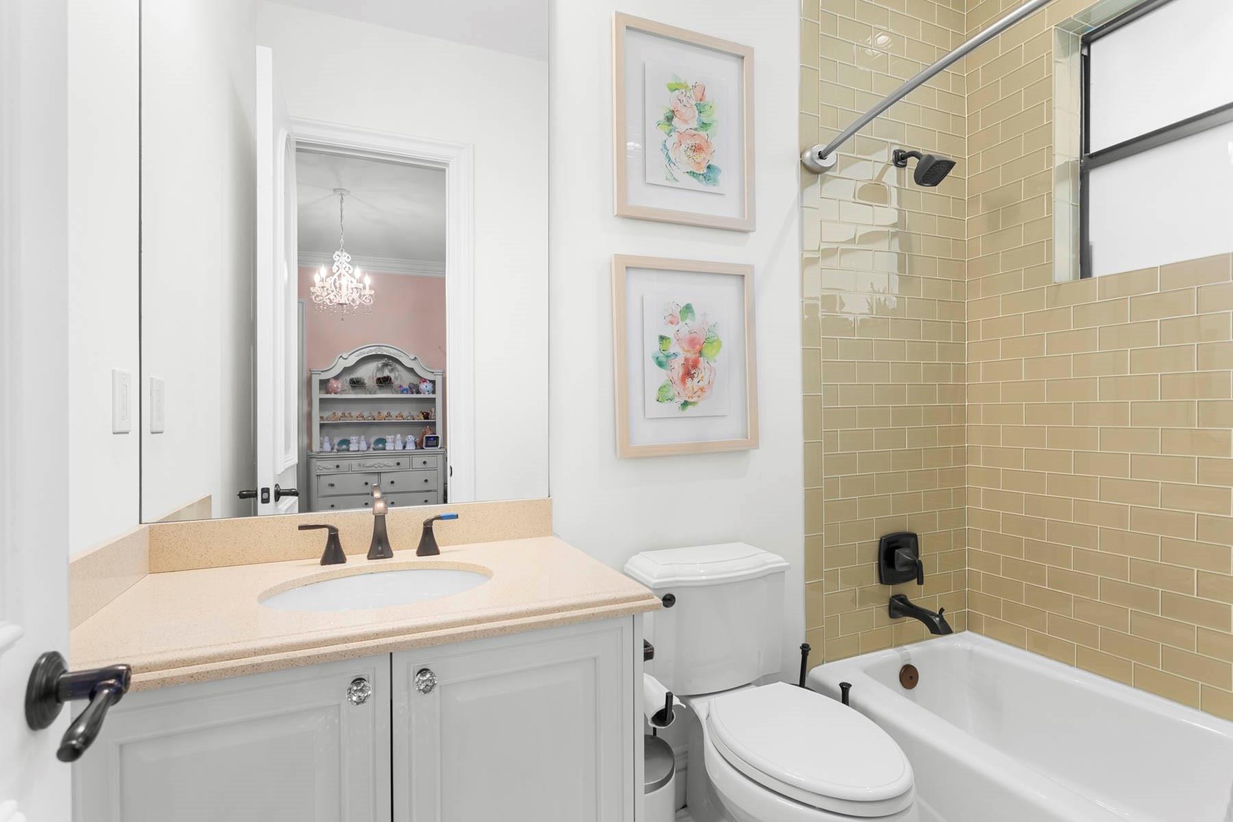 P & J ESTATES - Residential