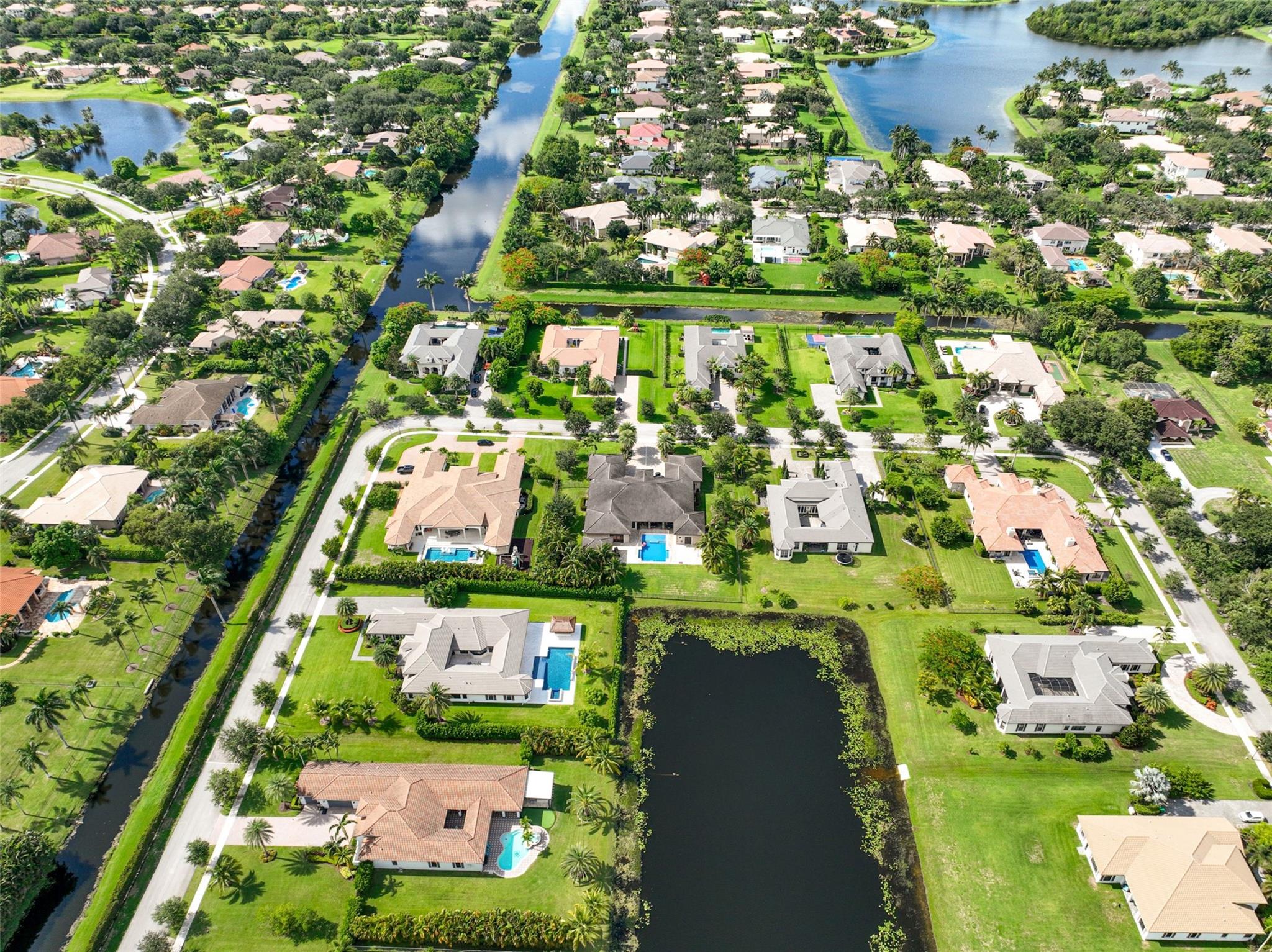 P & J ESTATES - Residential