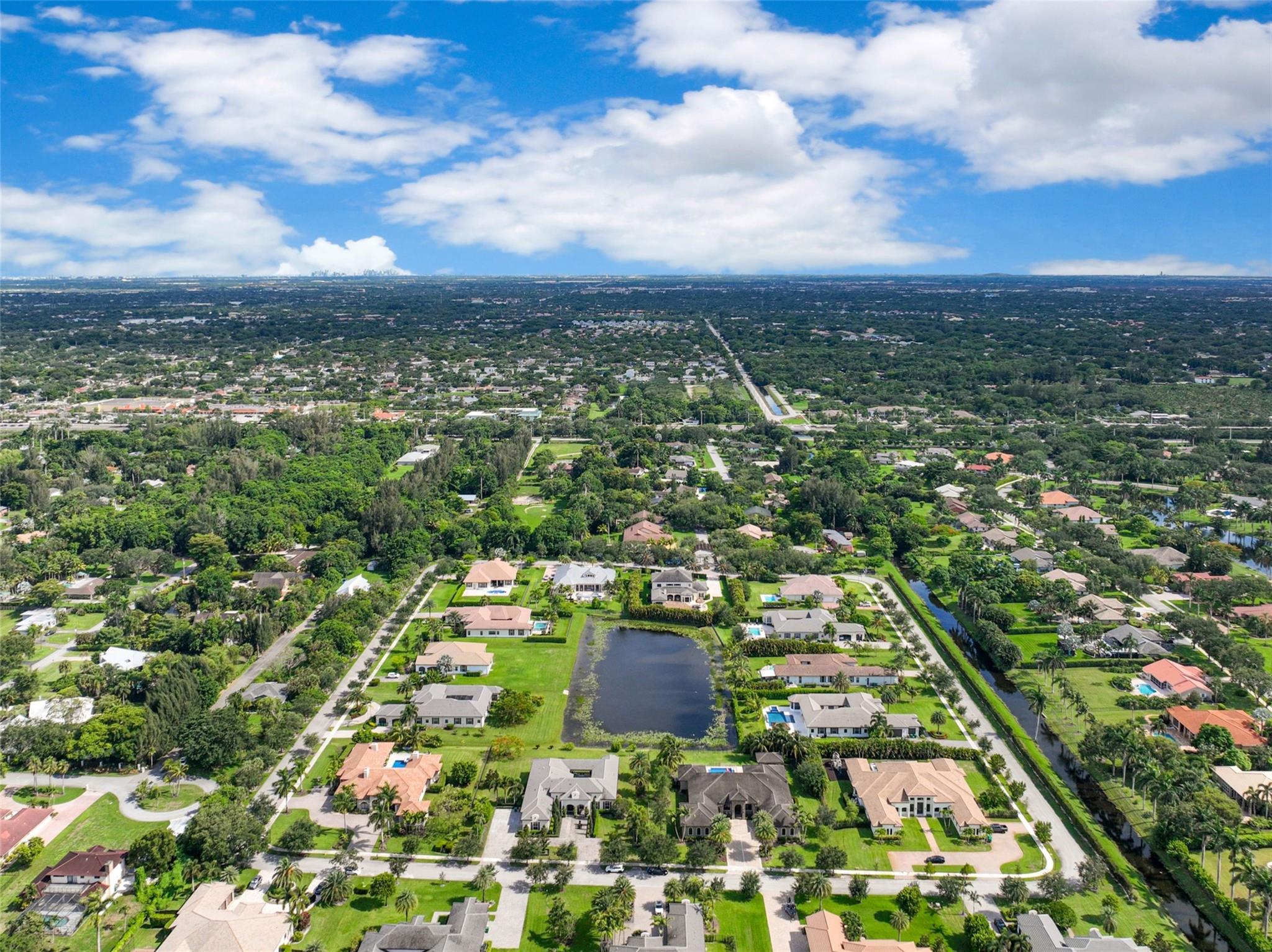 P & J ESTATES - Residential