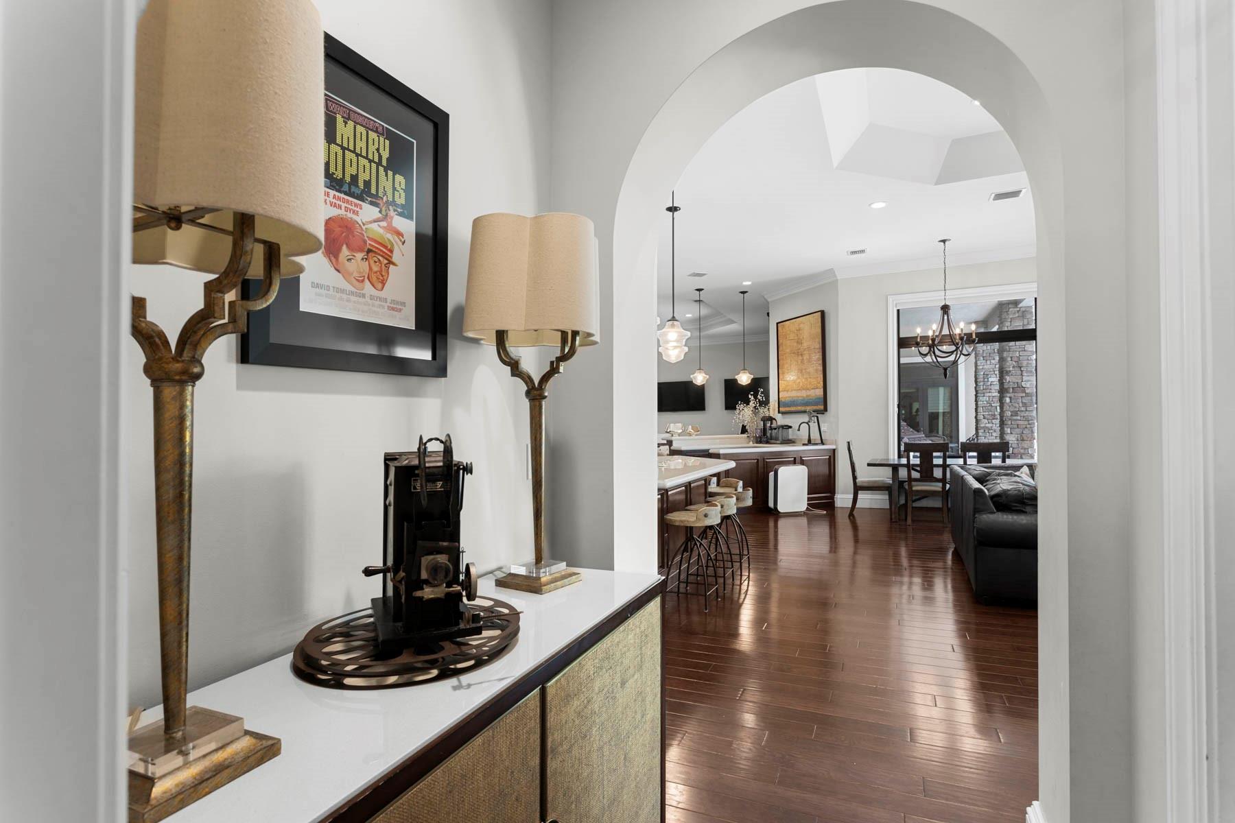 P & J ESTATES - Residential