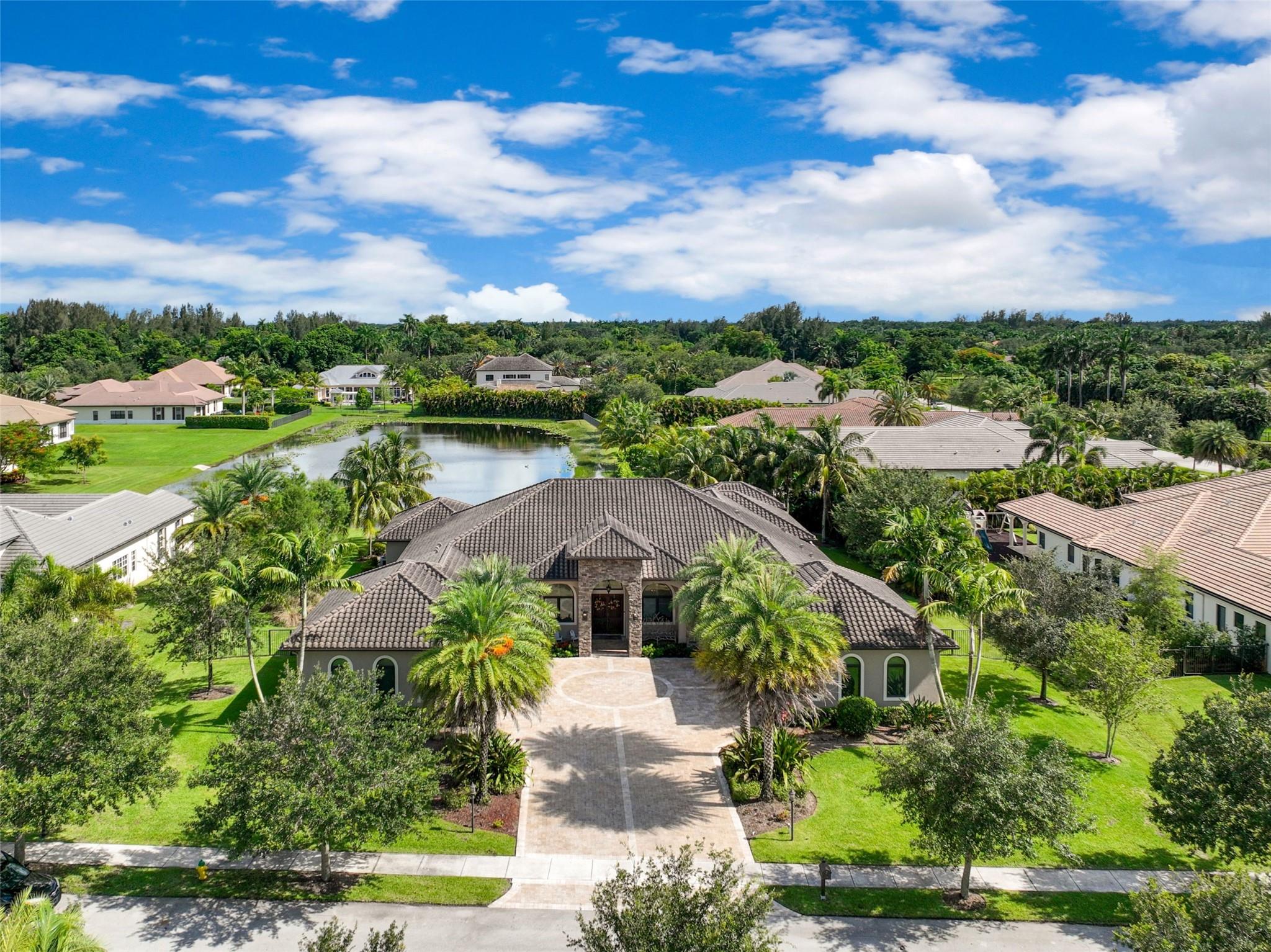 P & J ESTATES - Residential