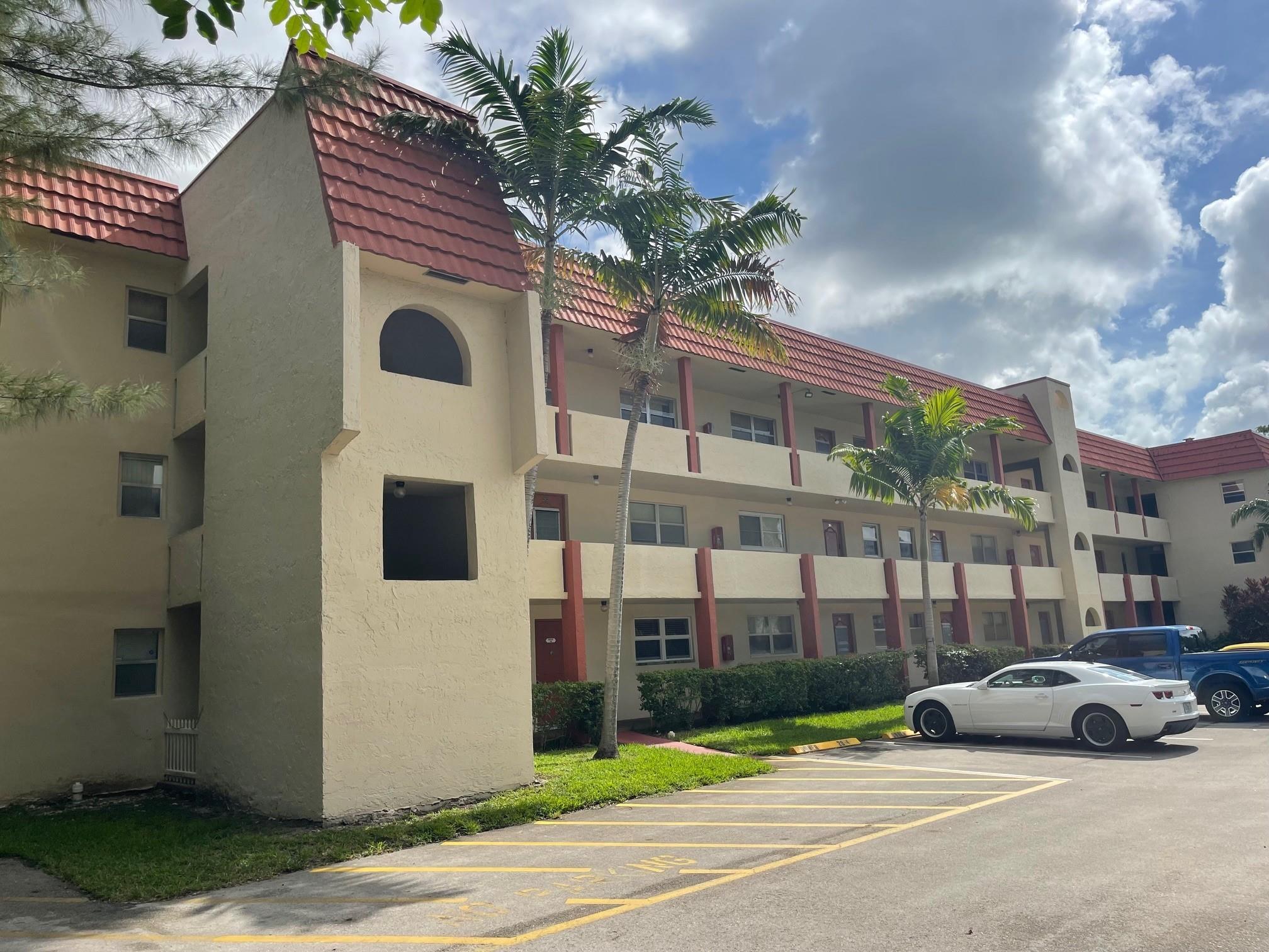 Sunrise Lakes - Residential