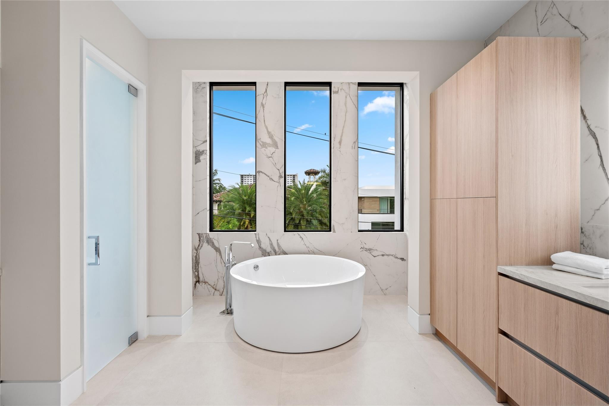 Lauderdale Shores Reamen - Residential