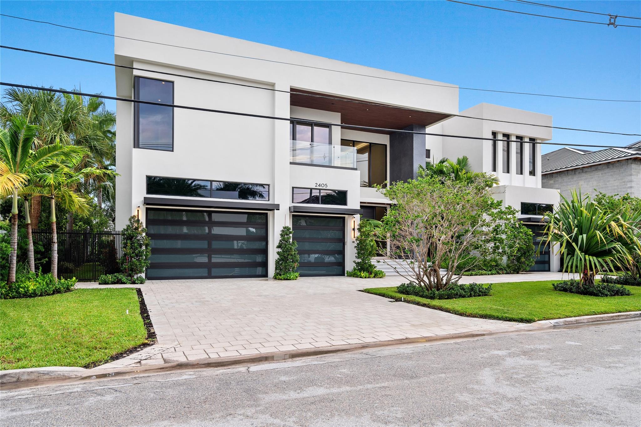 2405 Castilla Isle