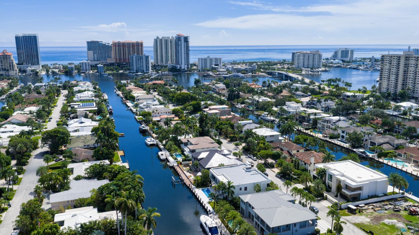 Lauderdale Shores Reamen - Residential