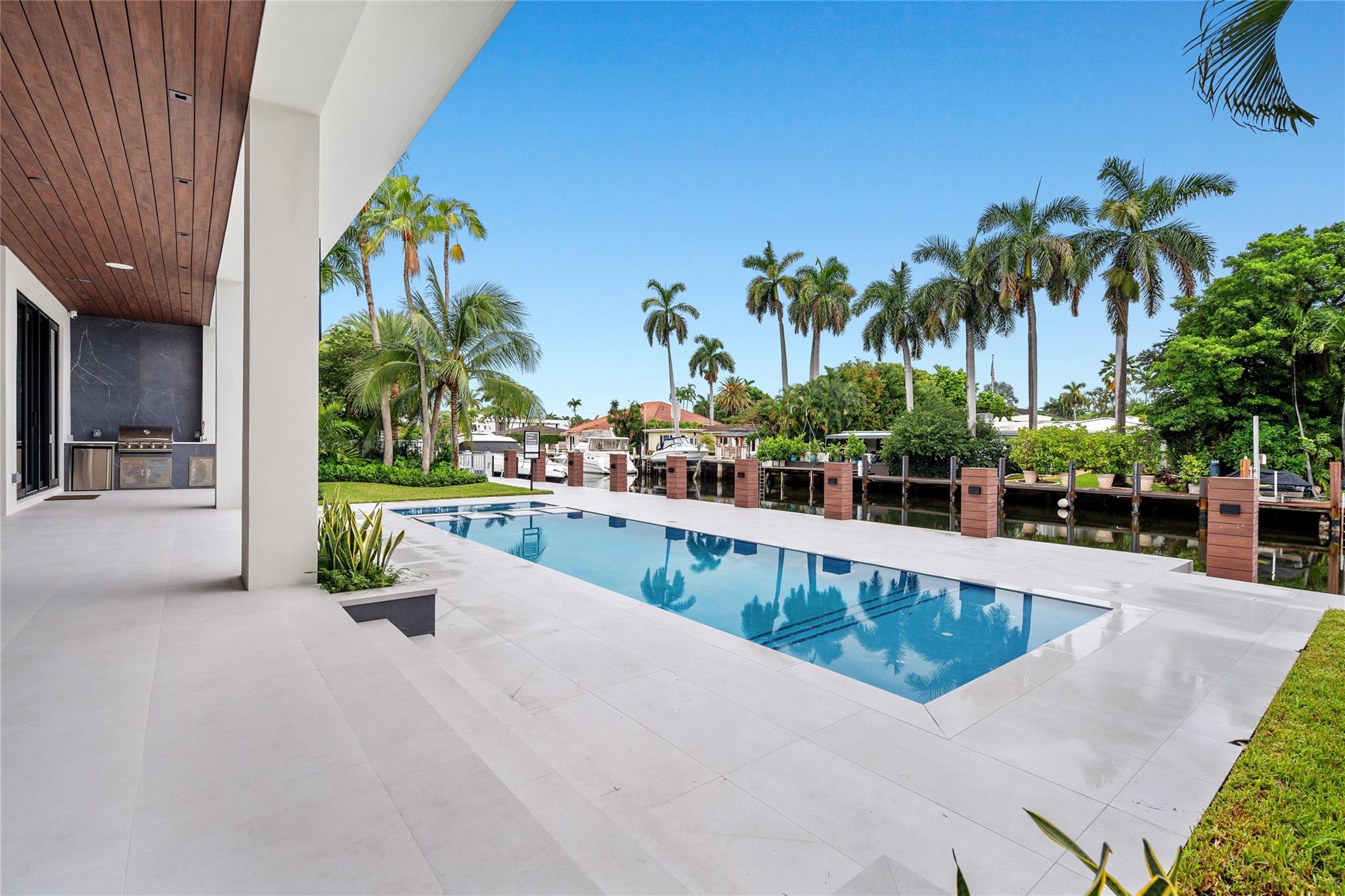 Lauderdale Shores Reamen - Residential