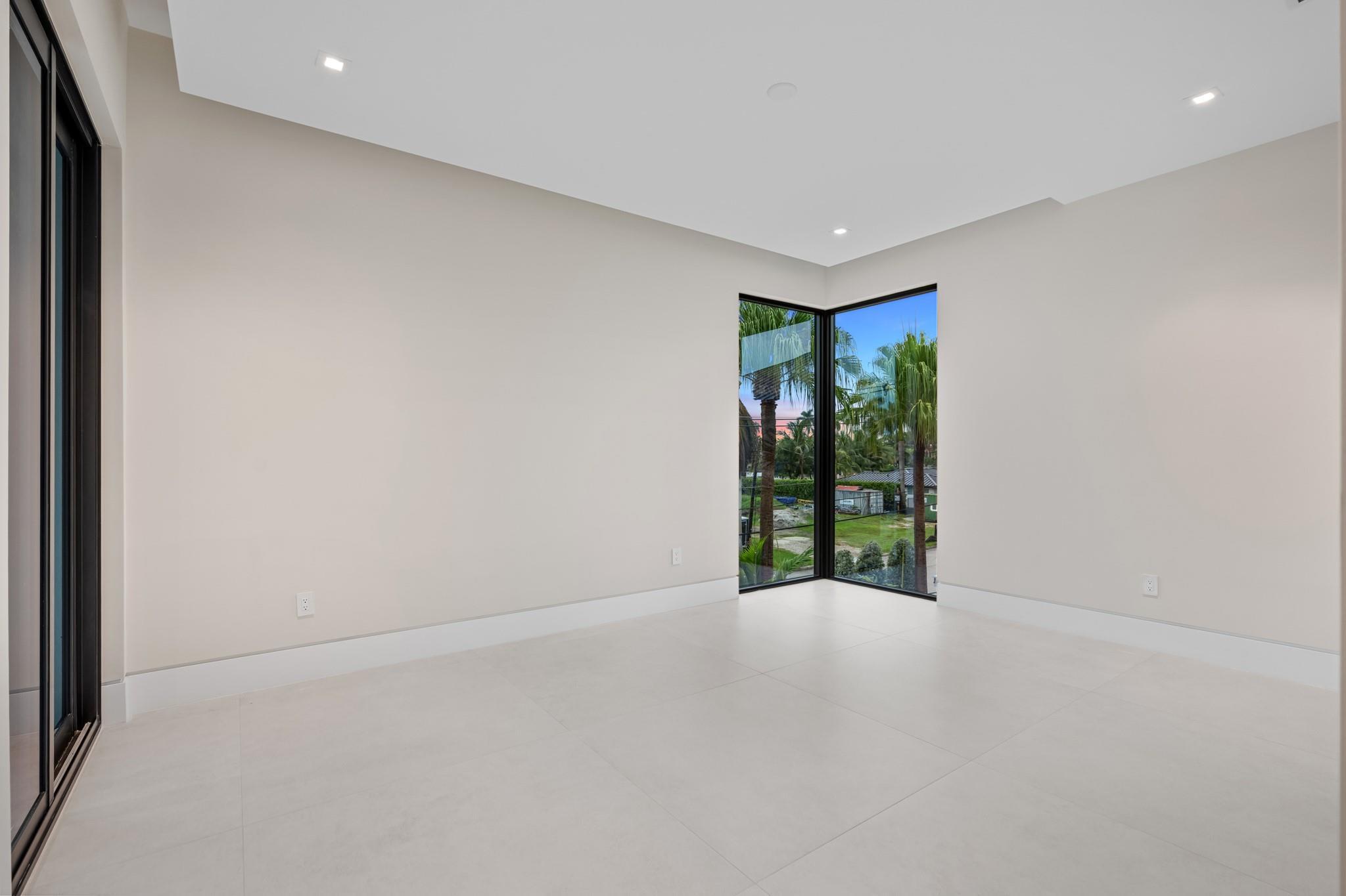 Lauderdale Shores Reamen - Residential