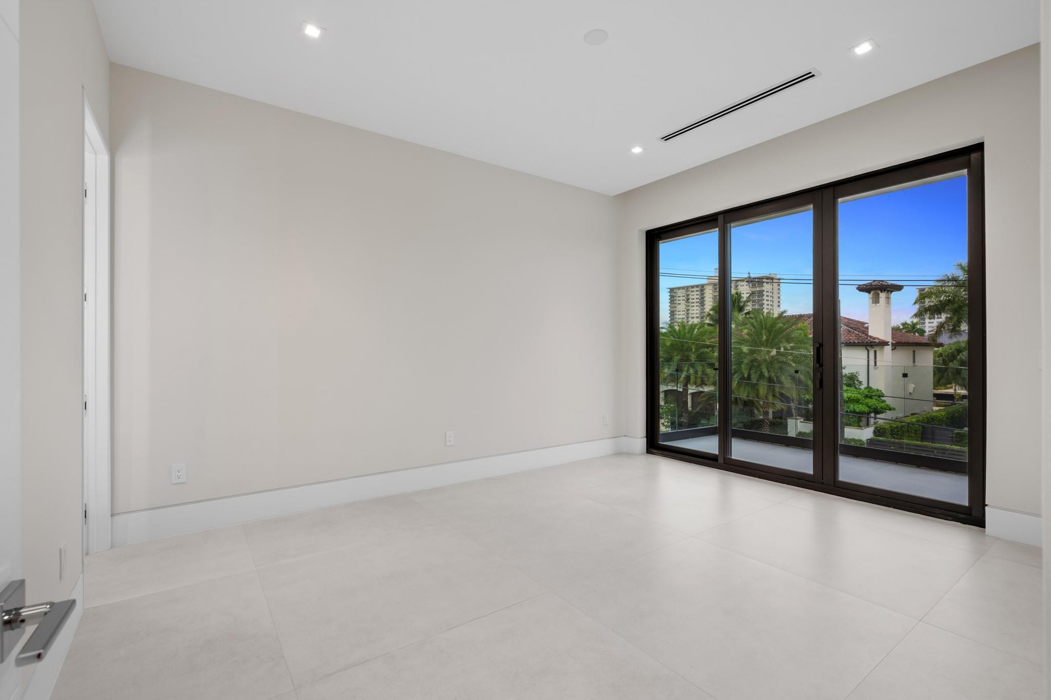 Lauderdale Shores Reamen - Residential