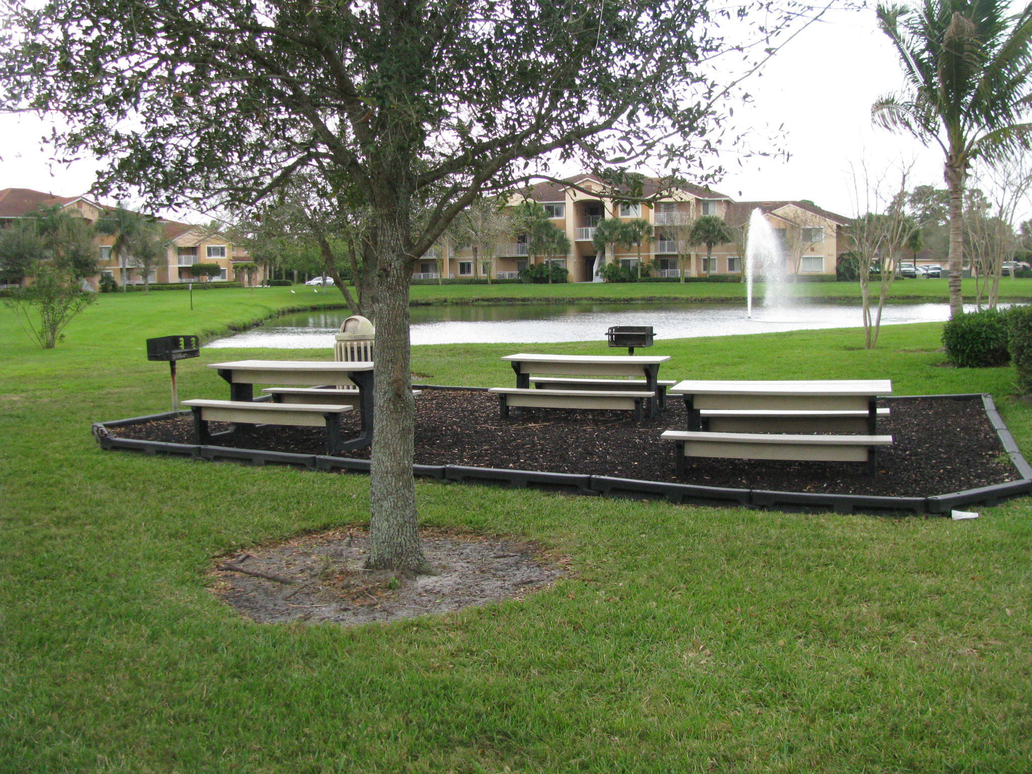 THE CLUB AT ST LUCIE WEST, A CONDOMINIUM - Residential Lease