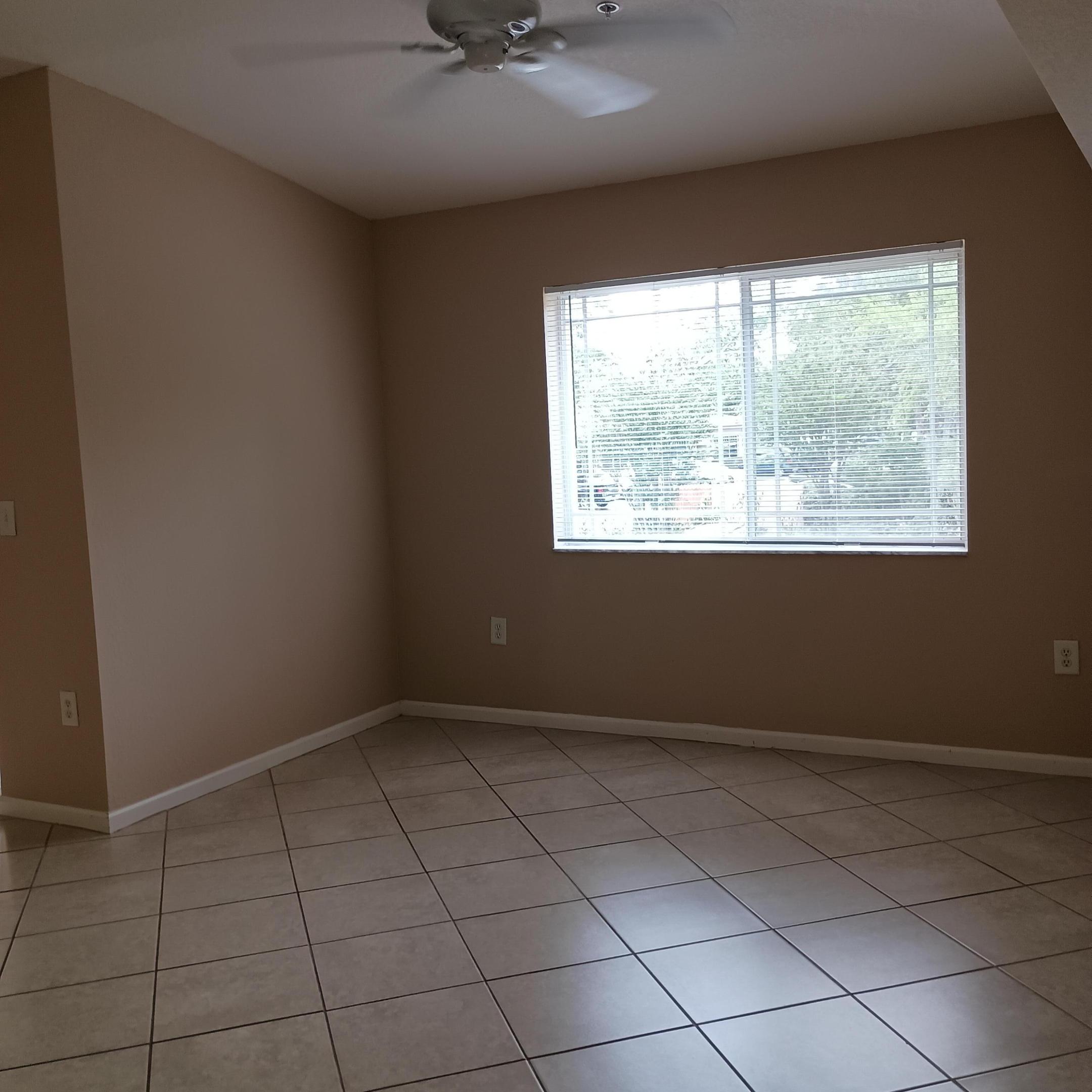 THE CLUB AT ST LUCIE WEST, A CONDOMINIUM - Residential Lease